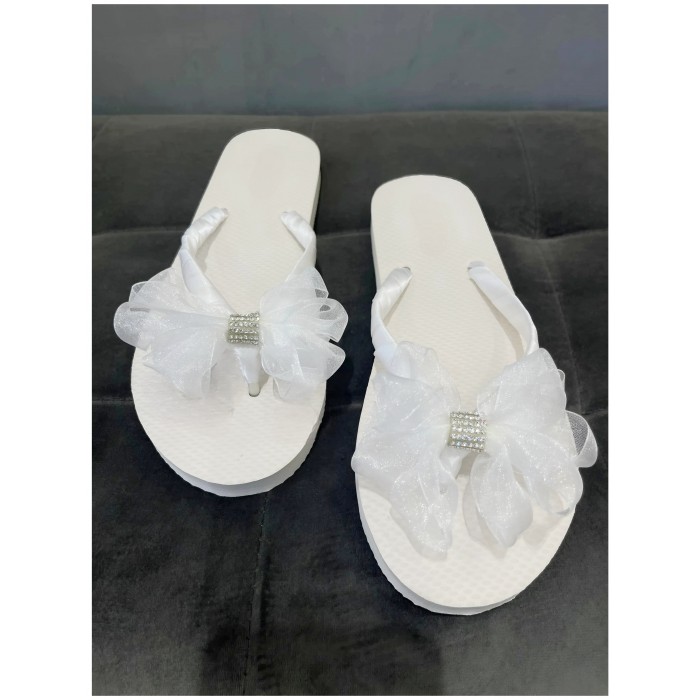 ΝΥΦΙΚΕΣ - ΣΑΓΓΙΟΝΑΡΕΣ | 002-18