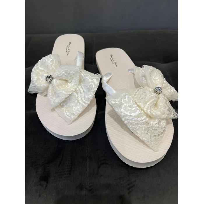 ΝΥΦΙΚΕΣ - ΣΑΓΓΙΟΝΑΡΕΣ | 002-11