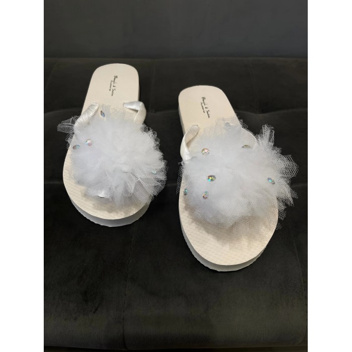 ΝΥΦΙΚΕΣ - ΣΑΓΓΙΟΝΑΡΕΣ | 002-02