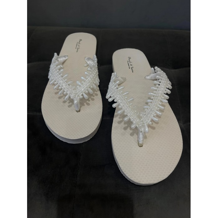 ΝΥΦΙΚΕΣ - ΣΑΓΓΙΟΝΑΡΕΣ | 002-03