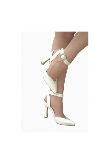 Νυφική Δερμάτινη Εξώφτερνη Γόβα  9cm  by Trace | 92167-LL