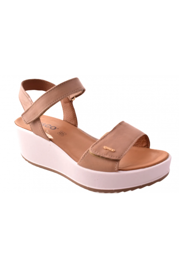 Γυναικεία σανδάλια με πλατιά πλατφόρμα 4 cm σε ταμπά χρώμα με βέλκρο by IGI & CO | 1161611