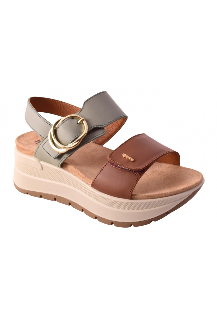 Γυναικεία σανδάλια με   πλατφόρμα 4.4 cm σε χρώμα beize  by IGI & CO | 1178044