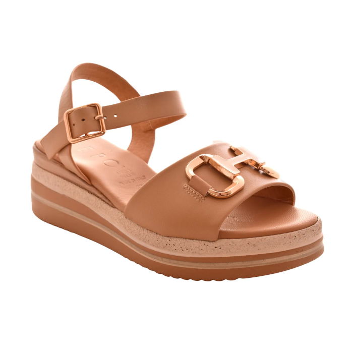 Γυναικεία Δερμάτινα  Πέδιλα με Χρυσή Αγκράφα & Ανατομικό Πάτο | 18207-Ε6 - Κανελι 