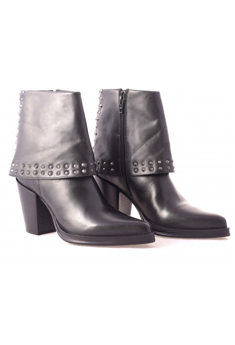 Δερμάτινο Μποτάκι  Western Style  8 cm by Trace Collection KI-6043