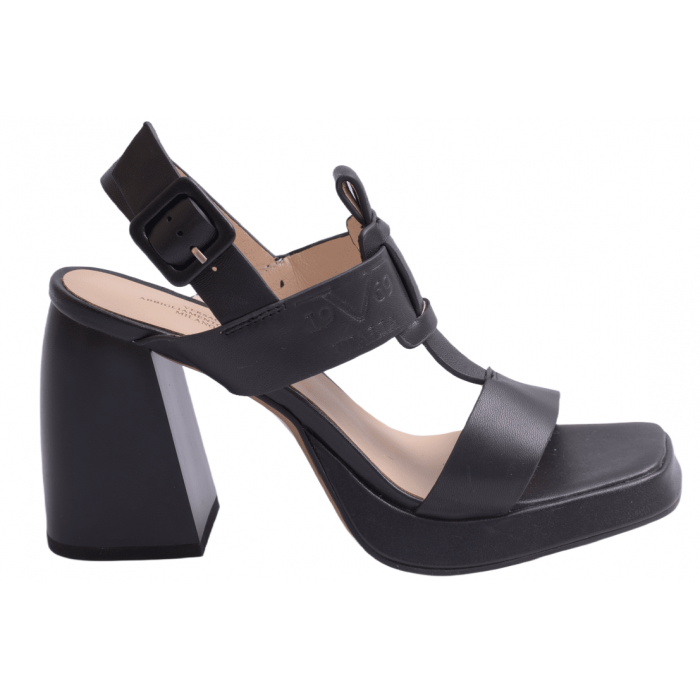 Πέδιλο By Versace -19.69 Abbigliamento Sportivo SRL
