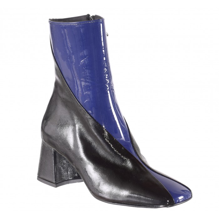Δερμάτινο σε Λουστρίνι Μποτάκι Black and Blue by Trace - X40-24-KX
