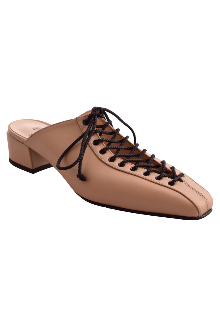 Γυναικεία Δερμάτινα Mules με διακοσμητικά γορδόνια , 4 εκ Ελληνικής Κατασκευής Βαβουλάς  | 45.028-VAV
