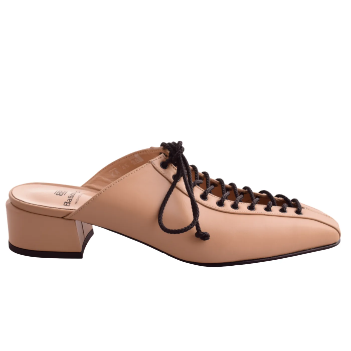 Γυναικεία Δερμάτινα Mules με διακοσμητικά γορδόνια , 4 εκ Ελληνικής Κατασκευής Βαβουλάς  | 45.028-VAV - Μπεζ