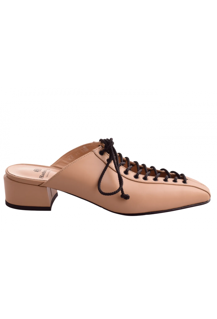 Γυναικεία Δερμάτινα Mules με διακοσμητικά γορδόνια , 4 εκ Ελληνικής Κατασκευής Βαβουλάς  | 45.028-VAV