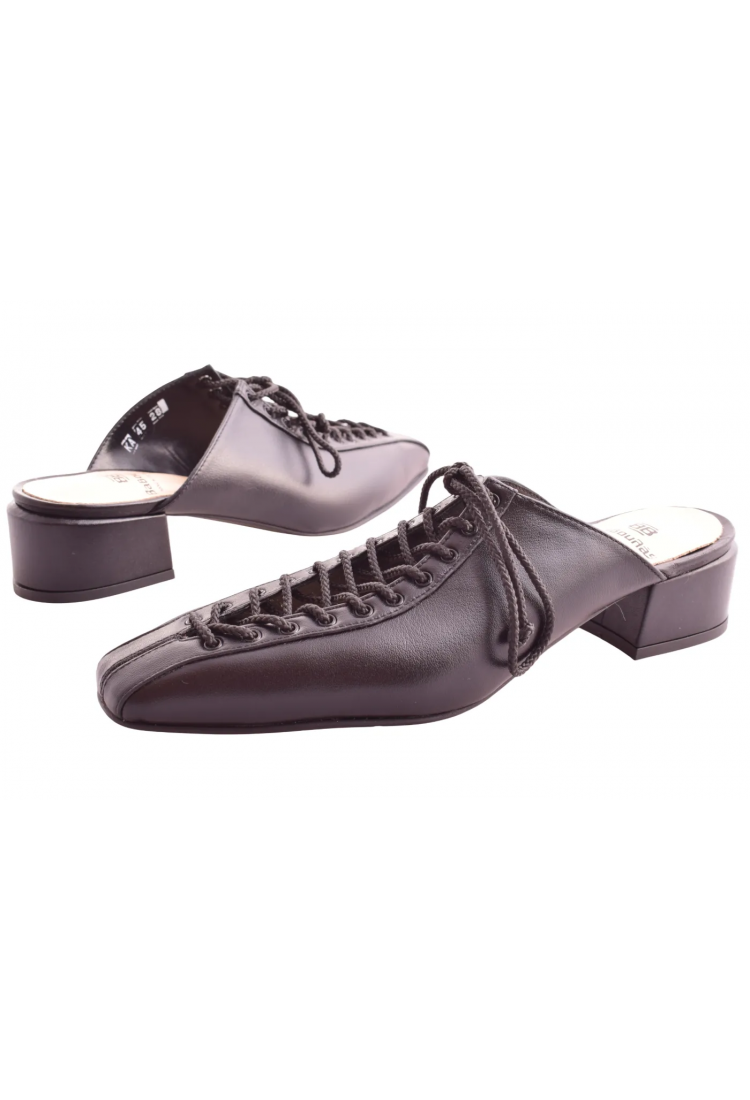 Γυναικεία Δερμάτινα Mules με διακοσμητικά γορδόνια , 4 εκ Ελληνικής Κατασκευής Βαβουλάς  | 45.028-VAV