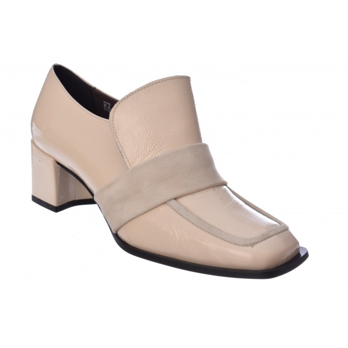 Δερμάτινα μοκασίνια 45.067 by Vavoulas - Ιβουαρ