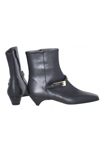 Δερμάτινα - Καστόρινα μποτάκια Vavoulas με αγκράφα και φερμουάρ  |  Art 3FW-33 